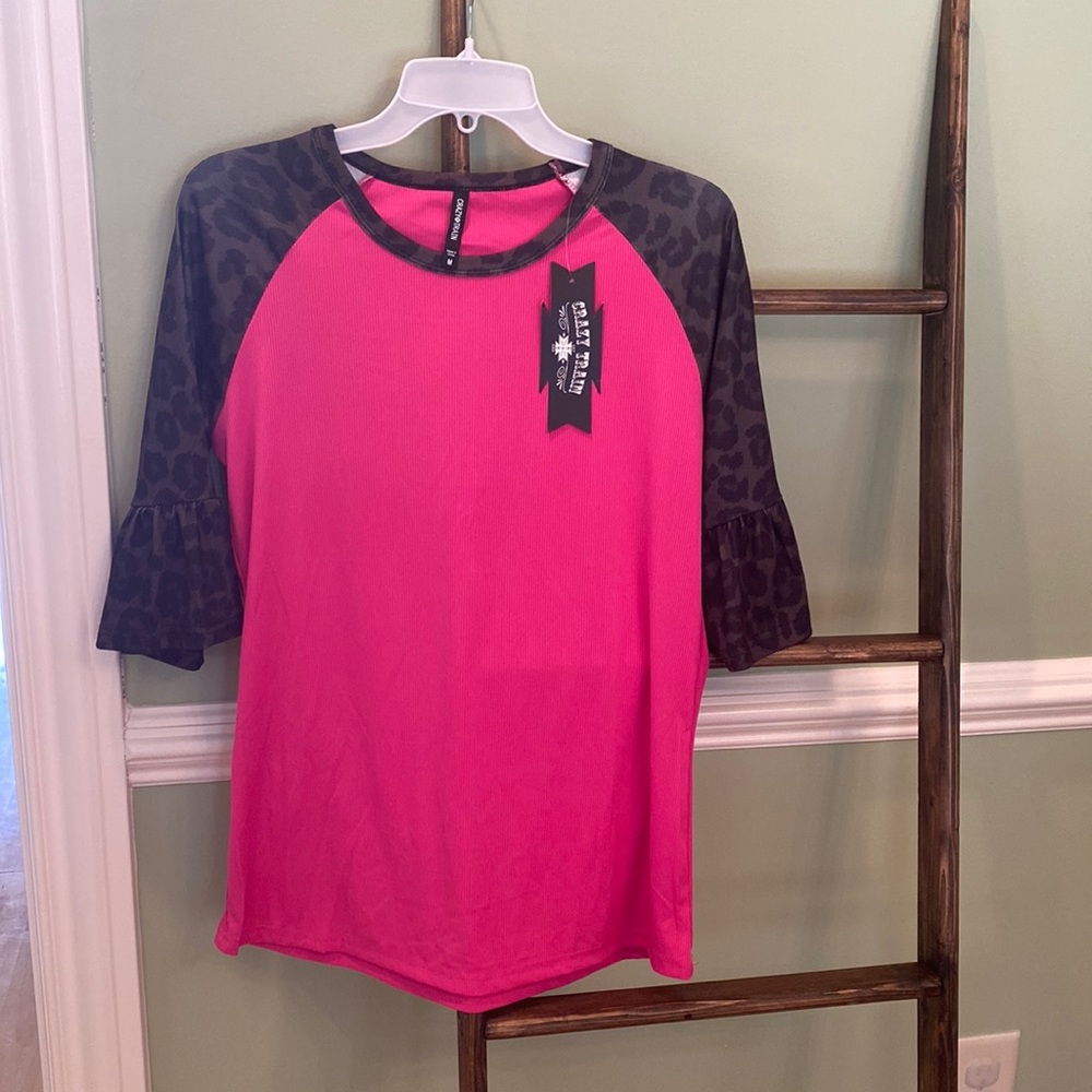 BNWT Crazy Train raglan